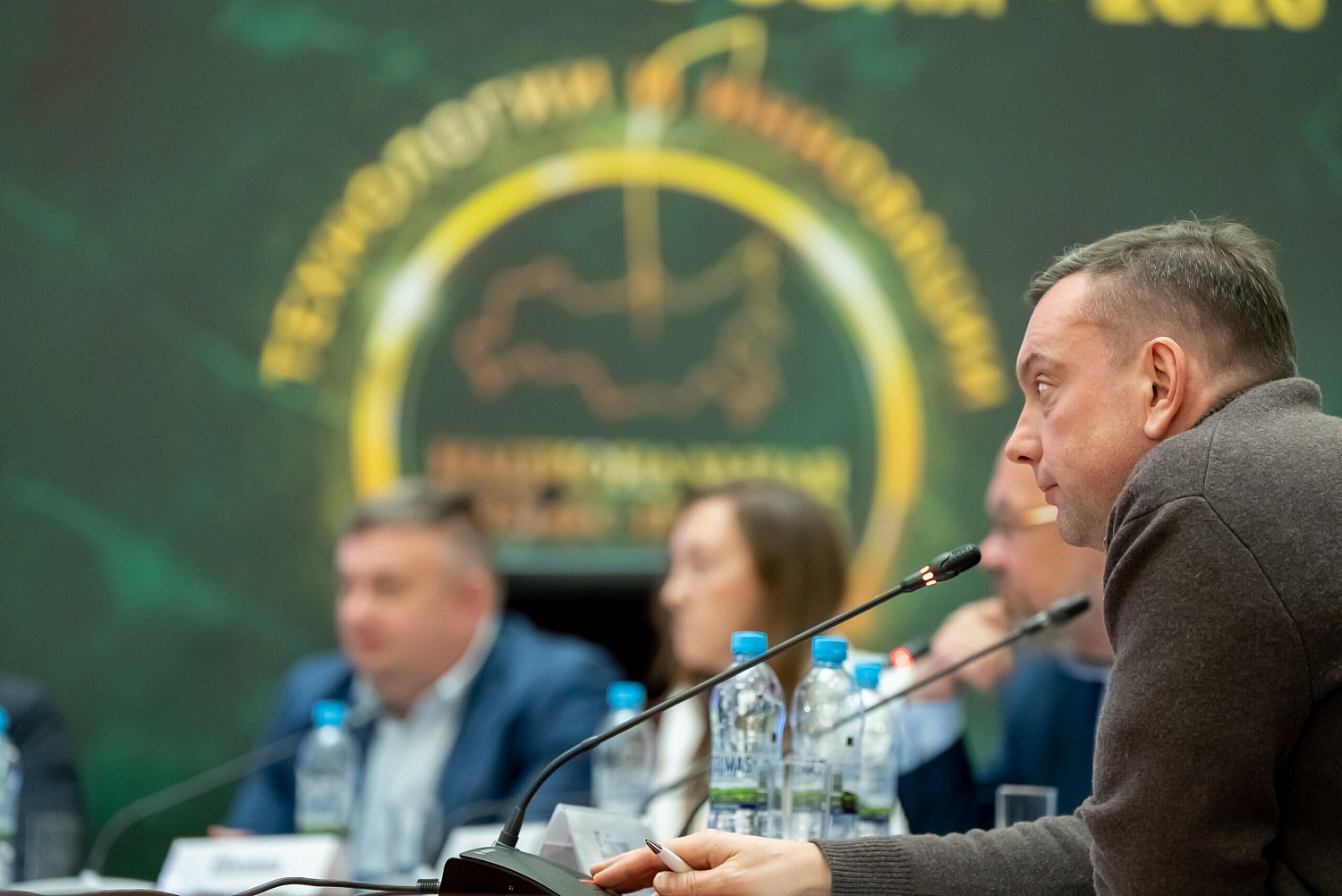 Нейросети против джуниоров: Сергей Вотяков назвал главный парадокс российской ИТ-отрасли