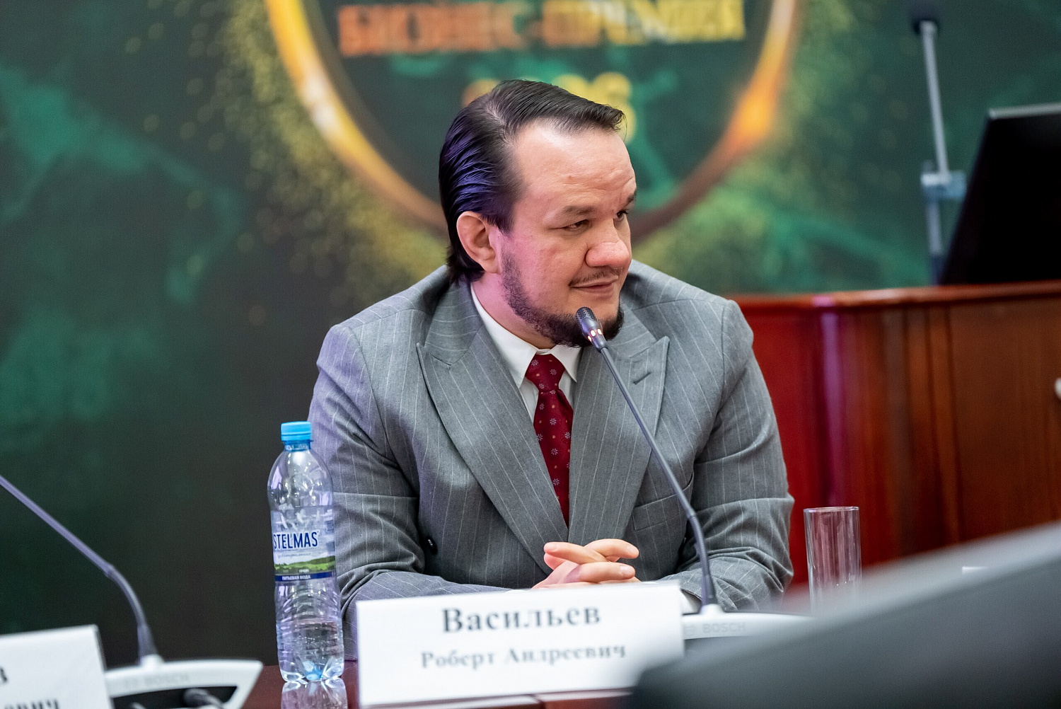 Нейросети против джуниоров: Сергей Вотяков назвал главный парадокс российской ИТ-отрасли